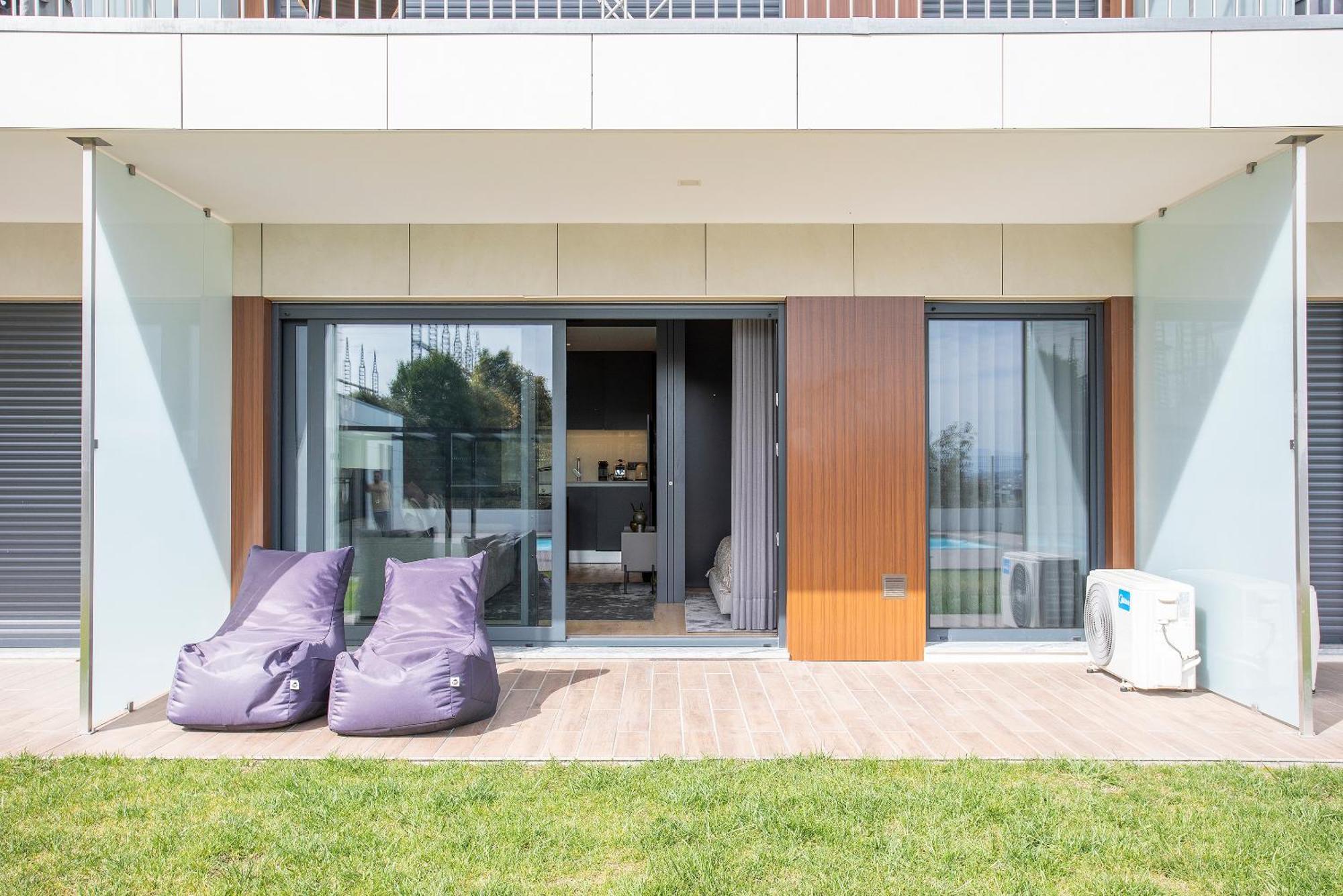 Liiiving In Porto - Dragao Pool View Apartment Exterior photo
