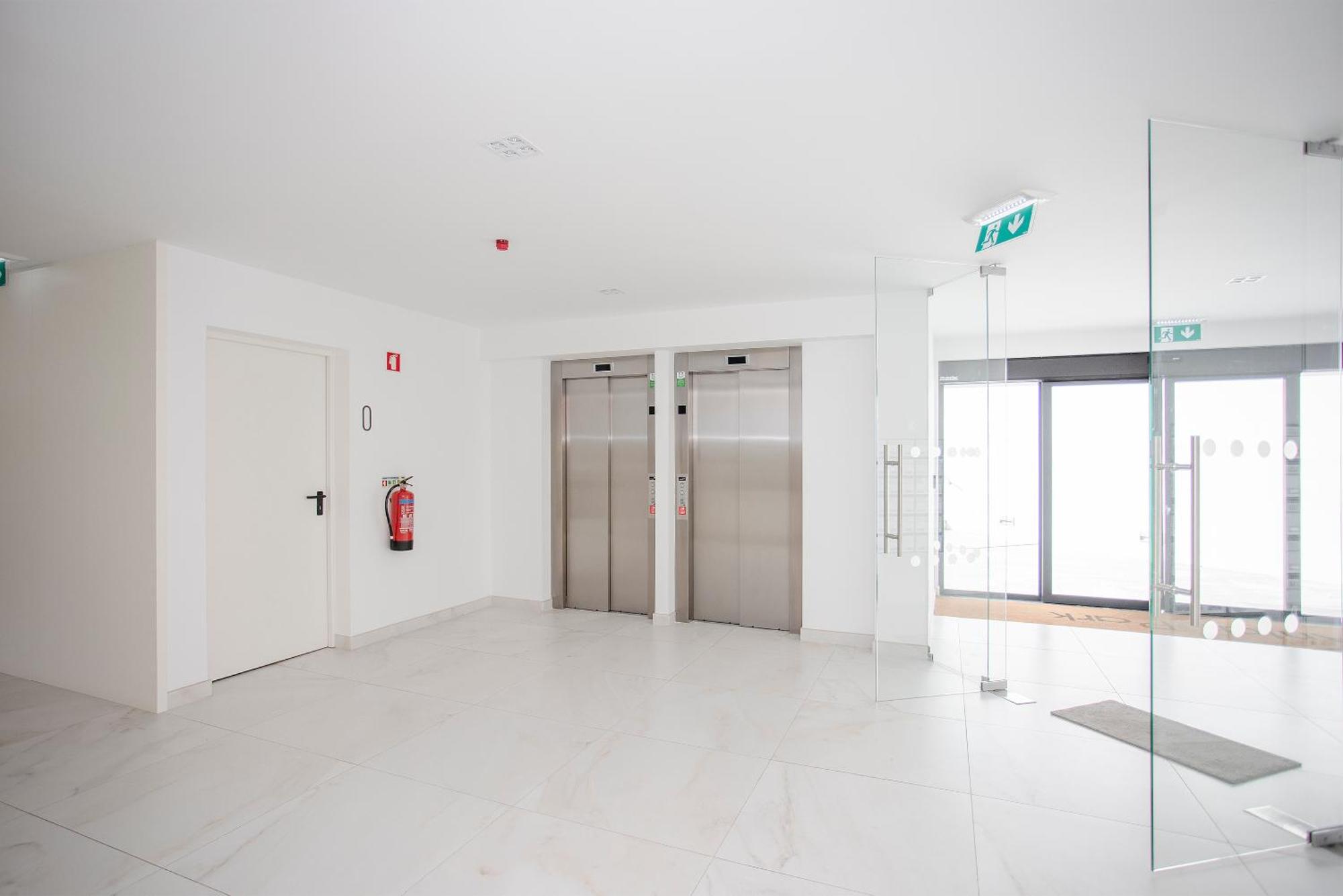Liiiving In Porto - Dragao Pool View Apartment Exterior photo